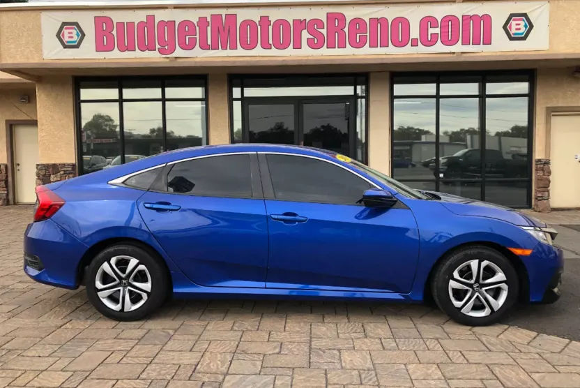2017 Honda Civic LX photo 1