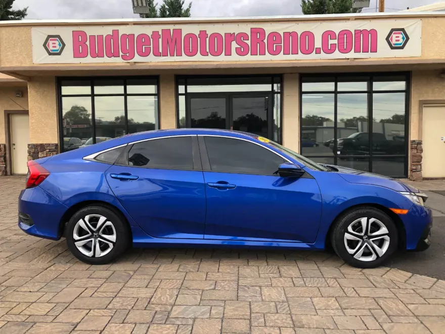 2017 Honda Civic LX photo 1