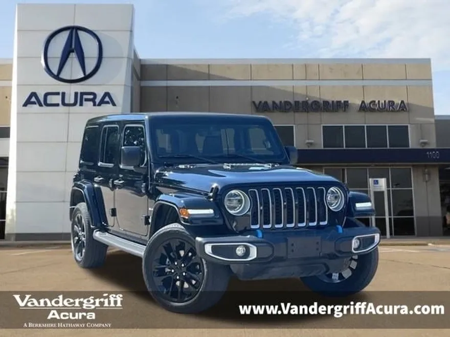 2022 Jeep Wrangler Unlimited 4xe Sahara photo 1