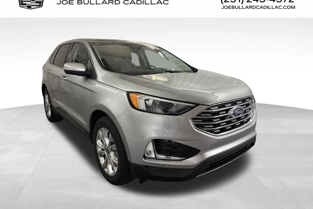 2024 Ford Edge Titanium photo 1
