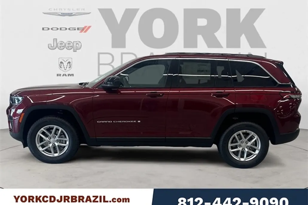 2025 Jeep Grand Cherokee Laredo X photo 1