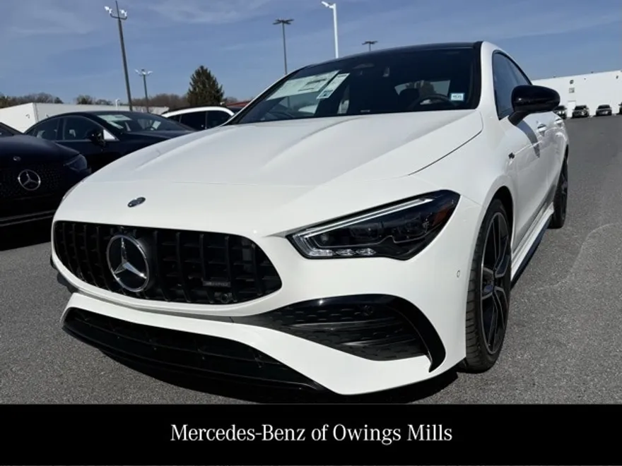 2025 Mercedes Benz CLA 35 AMG 4MATIC photo 1