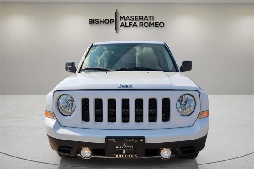 2016 Jeep Patriot High Altitude photo 1