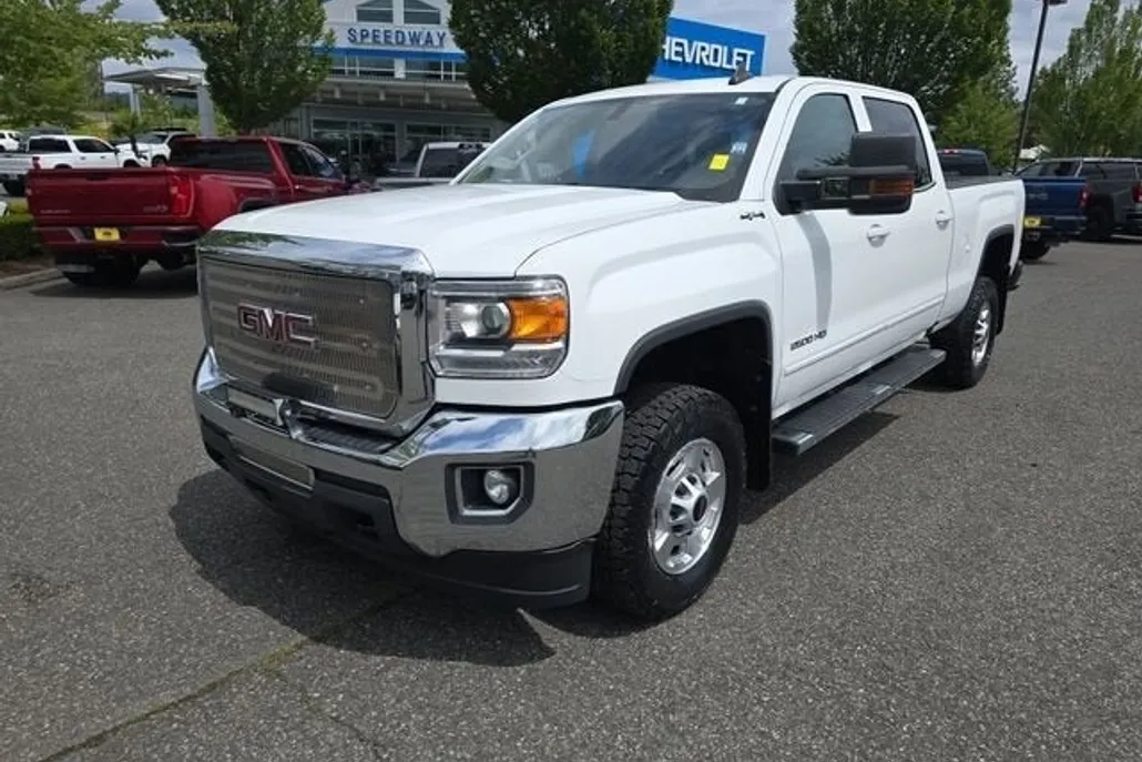 2017 Gmc Sierra 2500 HD SLE photo 1