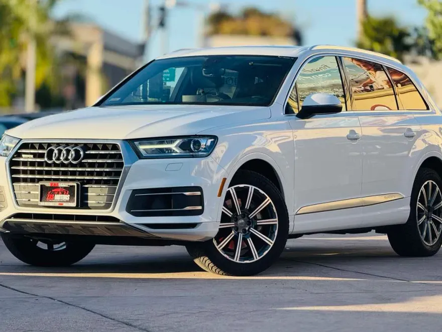 2017 Audi Q7 Premium Plus photo 1
