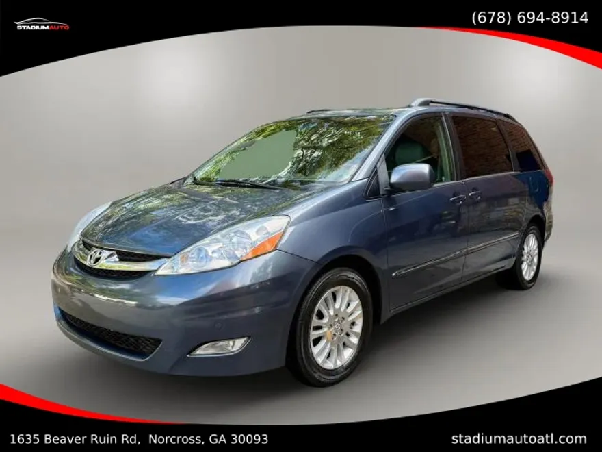 2007 Toyota Sienna XLE photo 1