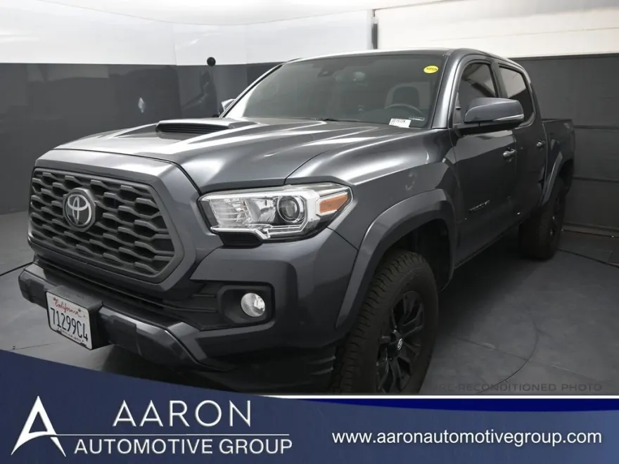 2020 Toyota Tacoma SR5 V6 photo 1