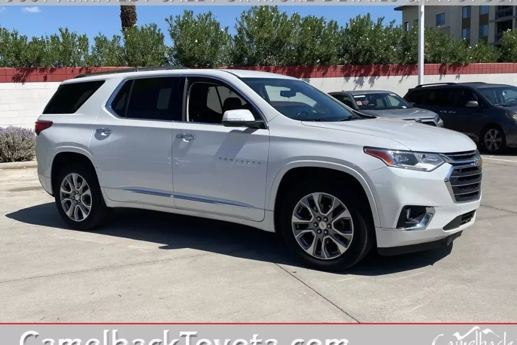 2021 Chevrolet Traverse Premier photo 1