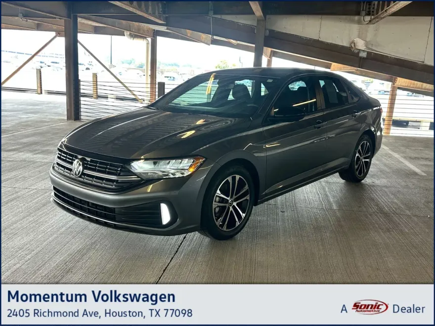 2024 Volkswagen Jetta Sport photo 1