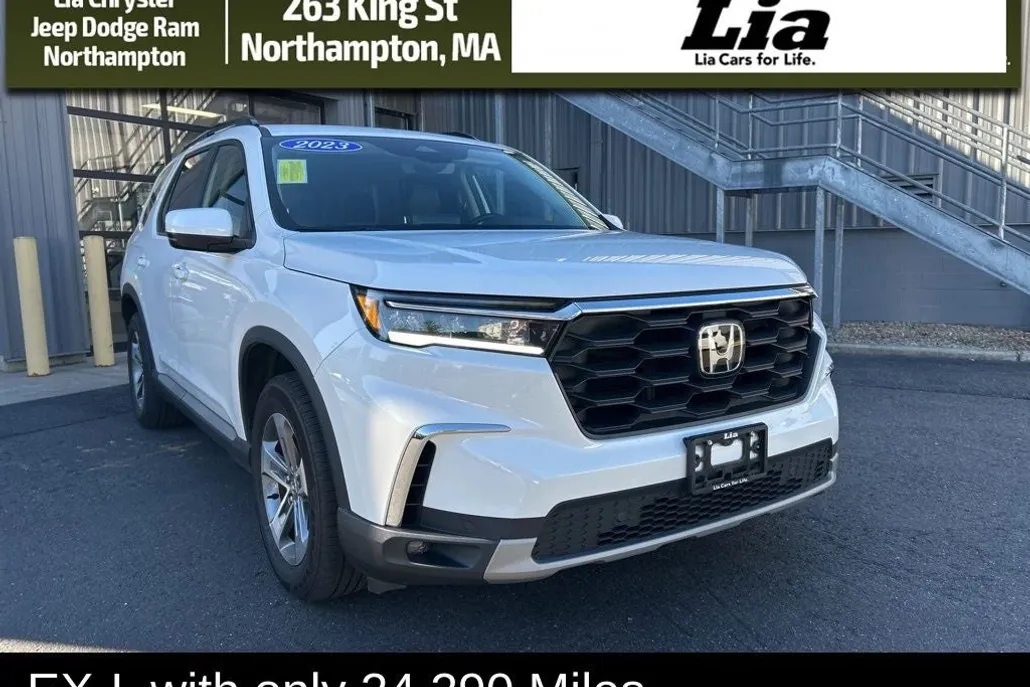 2023 Honda Pilot EX-L photo 1