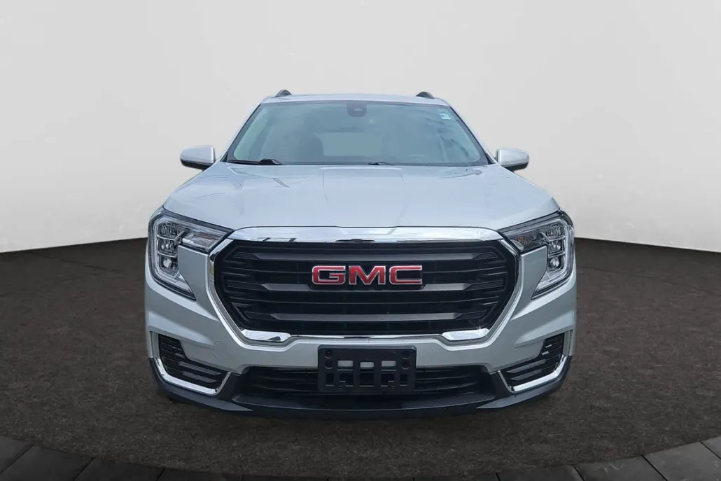 2022 Gmc Terrain SLE photo 1