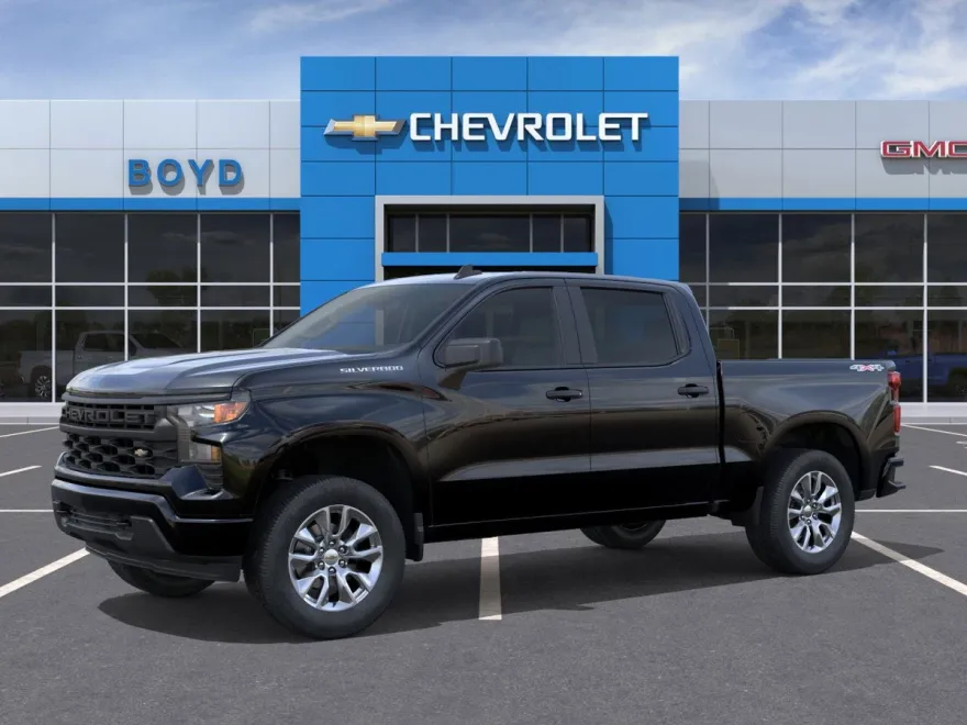 2026 Chevrolet Silverado 1500 Custom photo 1