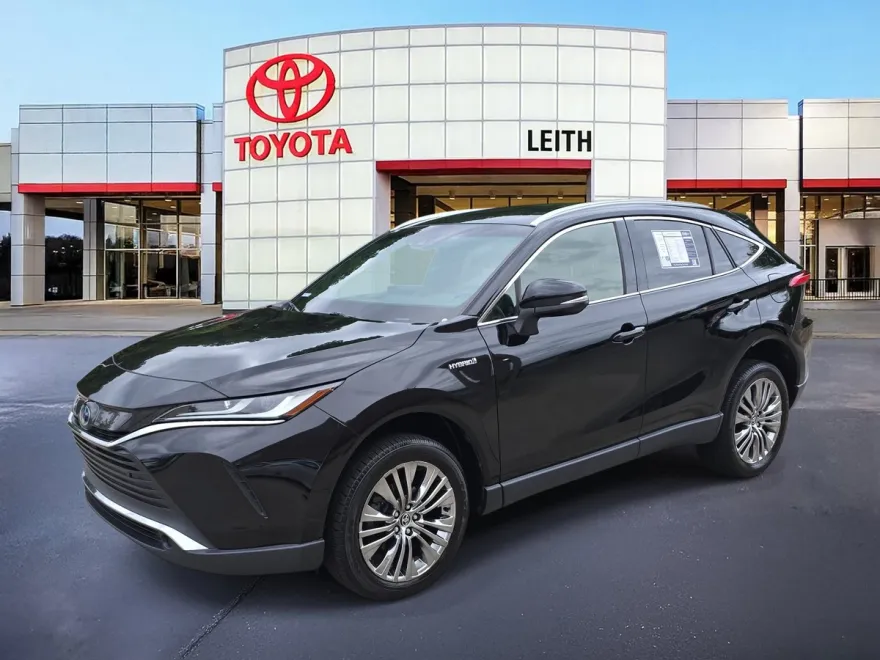 2021 Toyota Venza XLE photo 1
