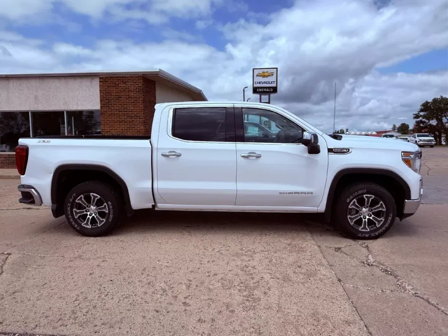 2020 Gmc Sierra 1500 SLT photo 1