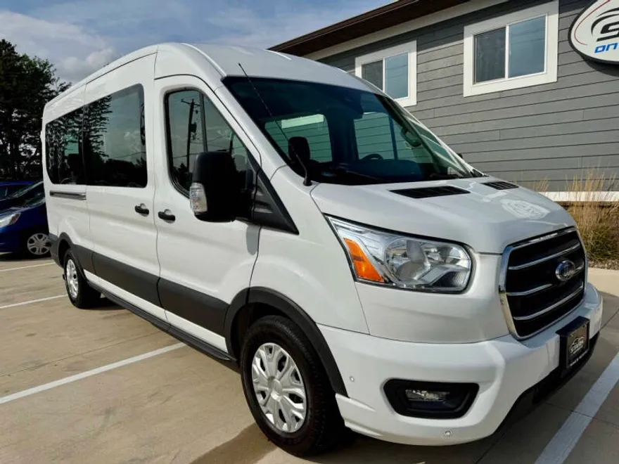 2020 Ford Transit XLT photo 1