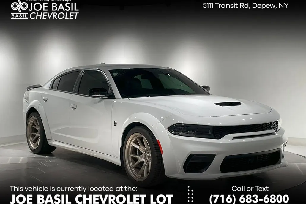 2023 Dodge Charger R/T Scat Pack Widebody photo 1