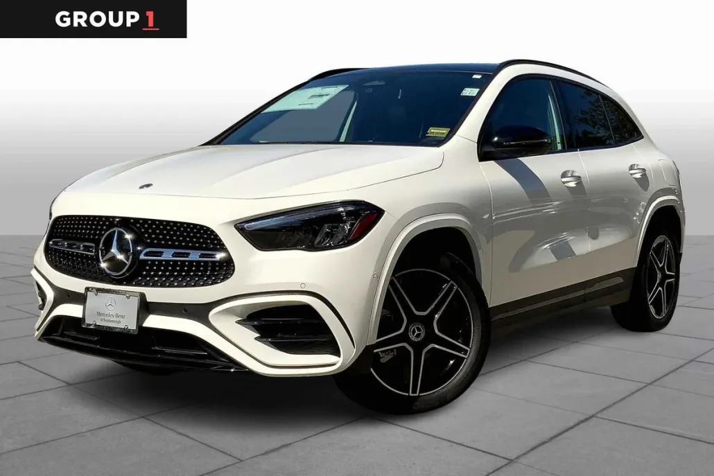 2026 Mercedes Benz GLA 250 4MATIC photo 1