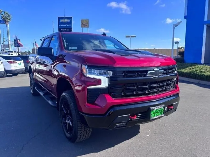 2026 Chevrolet Silverado 1500 LT Trail Boss photo 1