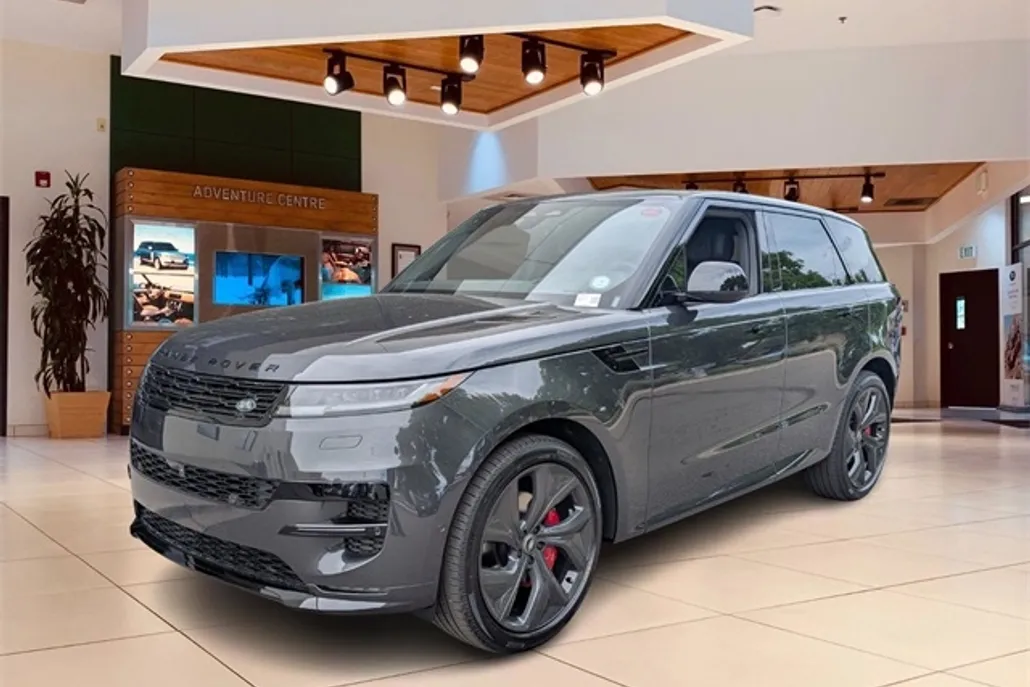 2025 Land Rover Range Rover Sport SE photo 1