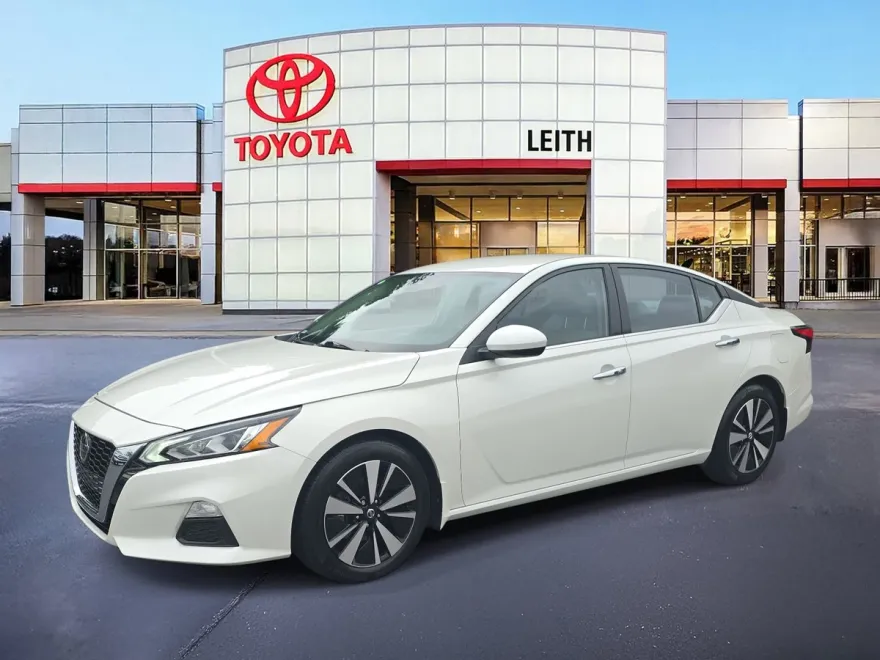 2021 Nissan Altima 2.5 SV photo 1