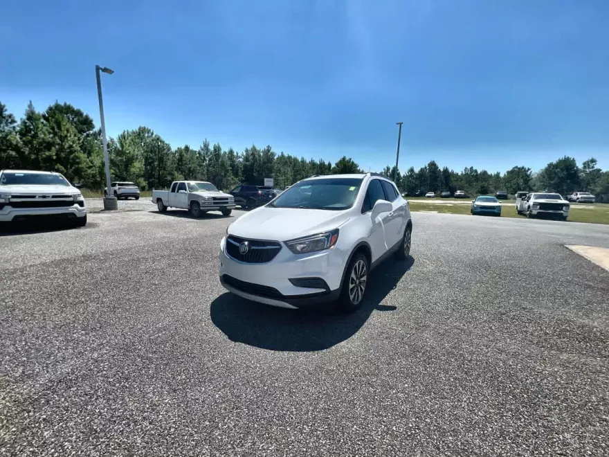 2022 Buick Encore Preferred photo 1