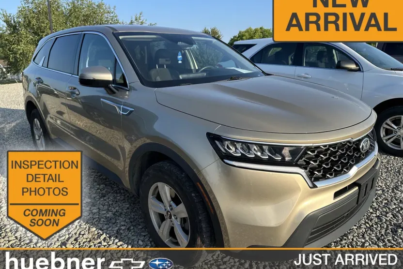 2021 Kia Sorento LX photo 1