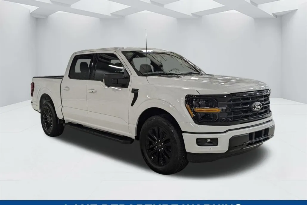 2025 Ford F-150 XLT photo 1