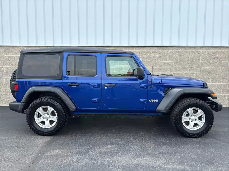 2019 Jeep Wrangler Unlimited Sport S photo 1