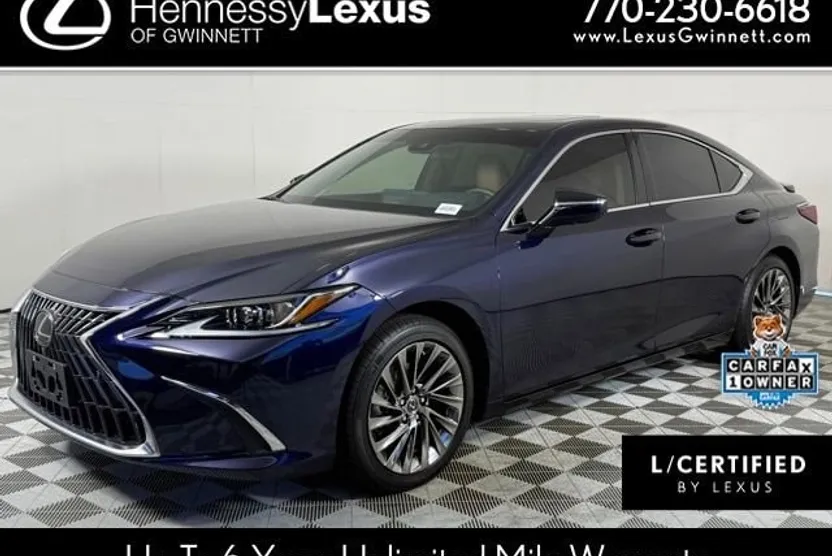 2025 Lexus ES 300h Luxury photo 1
