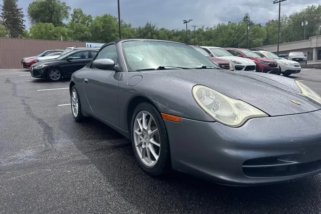 2003 Porsche 911 4 photo 1