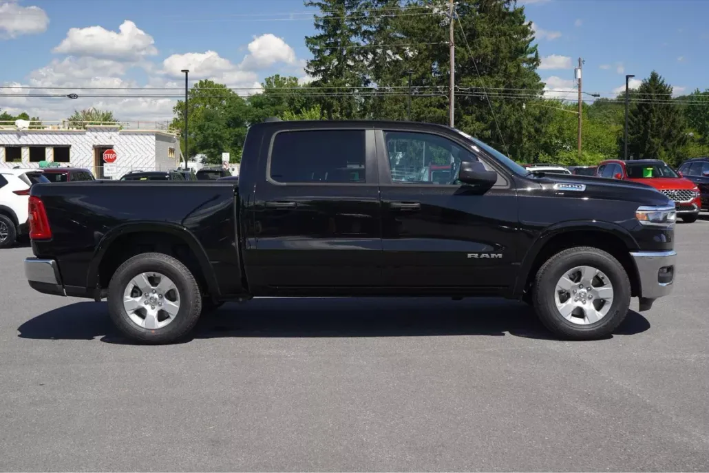 2025 Ram 1500 Big Horn photo 1