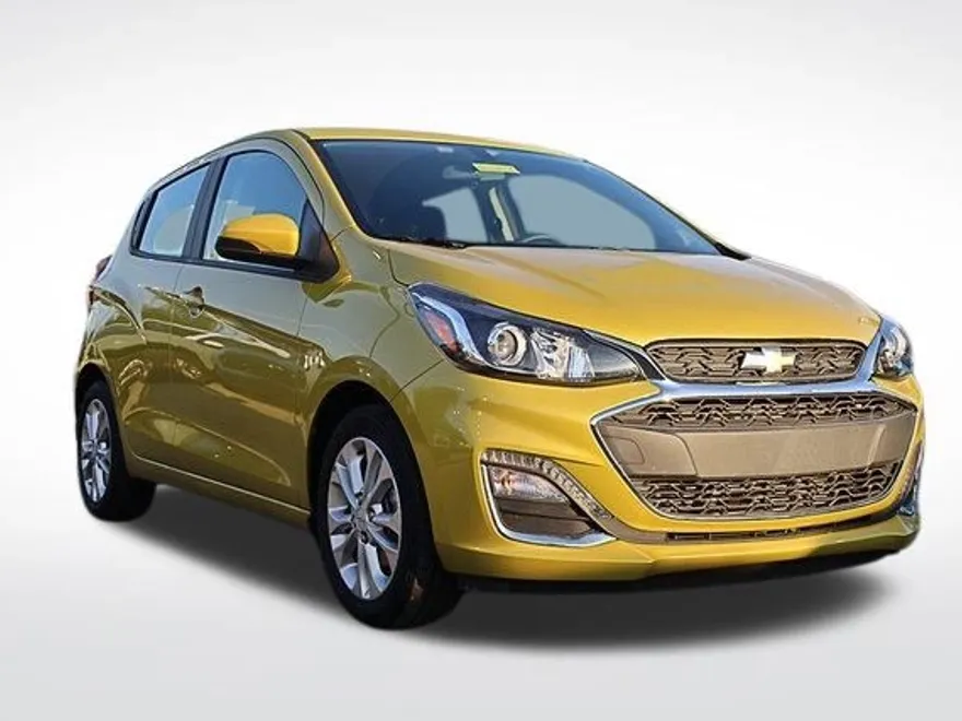 2022 Chevrolet Spark 1LT photo 1