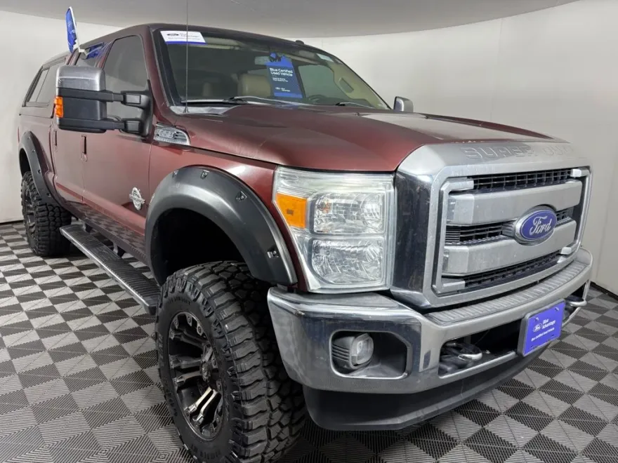 2016 Ford F-350 Lariat photo 1