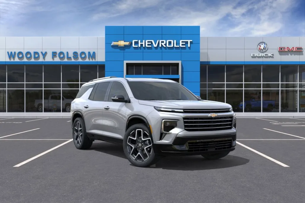 2026 Chevrolet Traverse High Country photo 1
