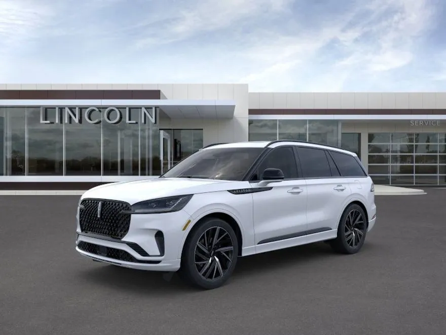 2025 Lincoln Aviator Black Label photo 1