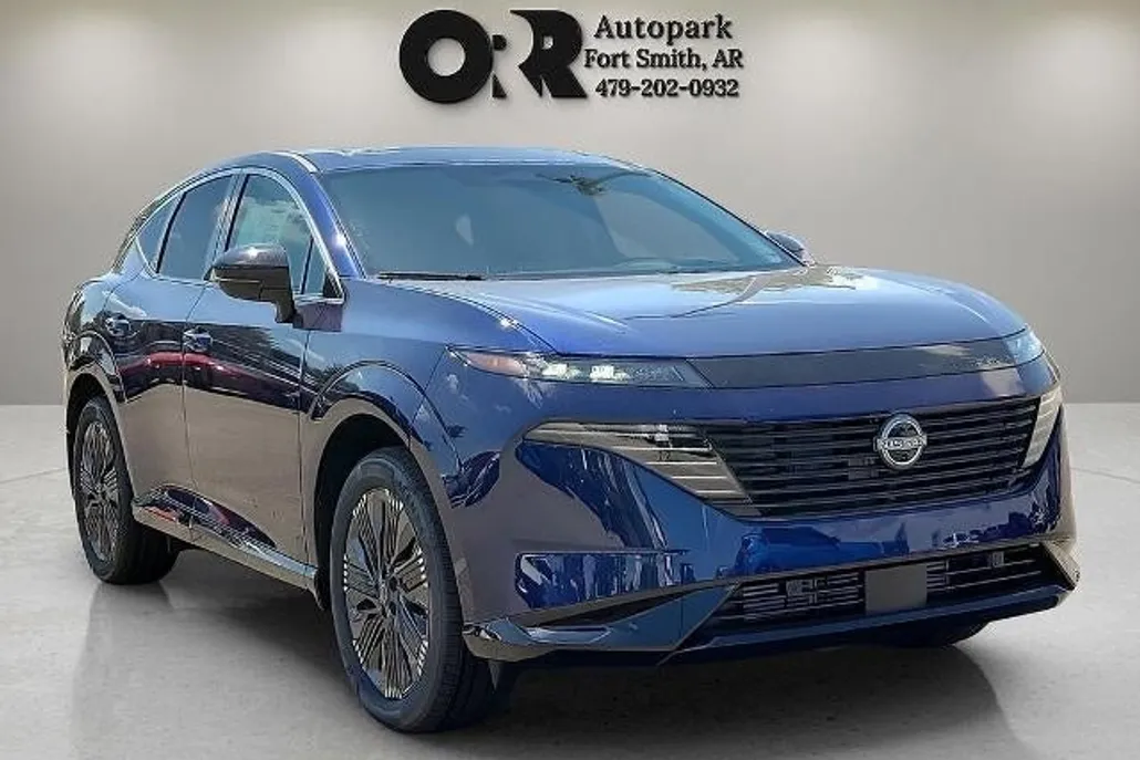 2025 Nissan Murano Platinum photo 1