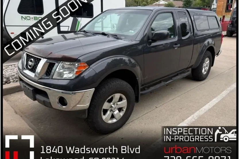 2011 Nissan Frontier SV King Cab photo 1