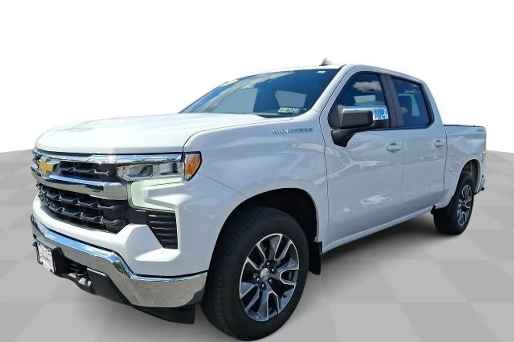 2022 Chevrolet Silverado 1500 LT photo 1