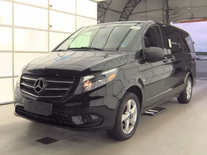 2018 Mercedes Benz Metris photo 1
