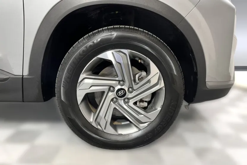 2023 Hyundai Santa Fe SEL photo 1