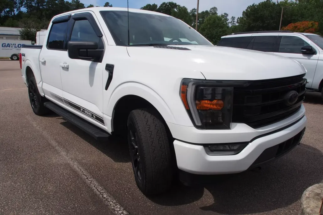 2022 Ford F-150 XLT photo 1