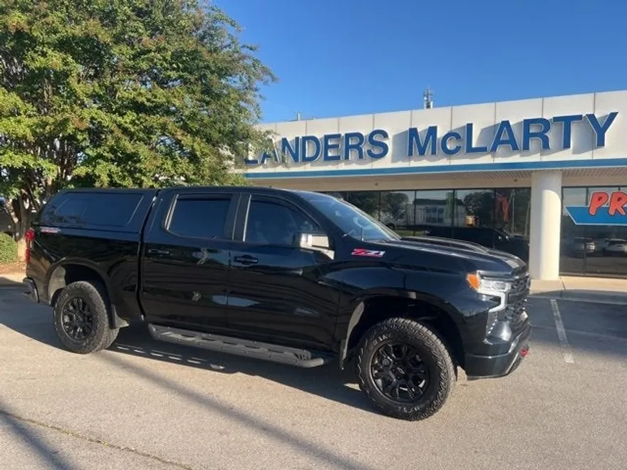 2022 Chevrolet Silverado 1500 LT Trail Boss photo 1