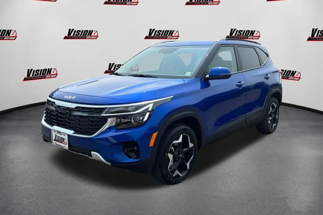 2025 Kia Seltos S photo 1