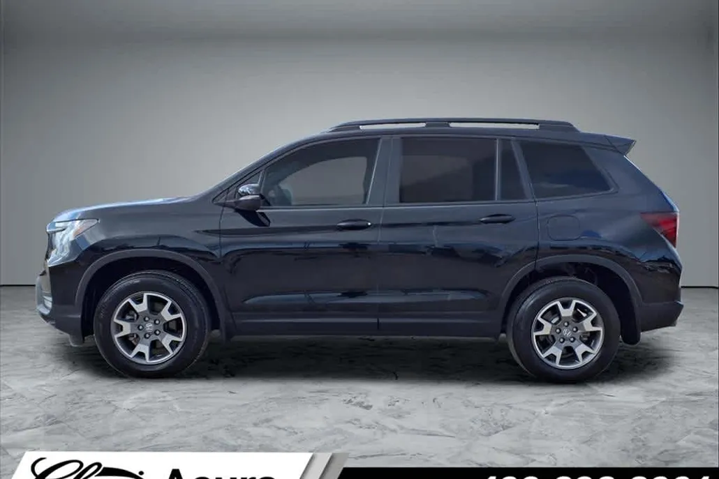 2023 Honda Passport TrailSport photo 1