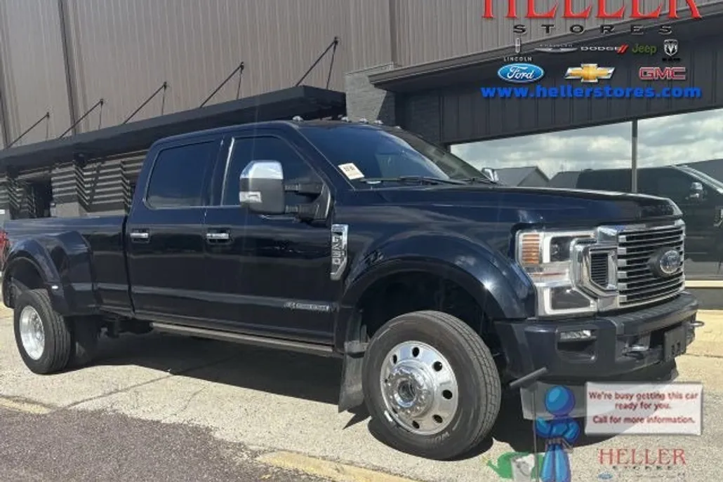 2022 Ford F-450 Platinum photo 1