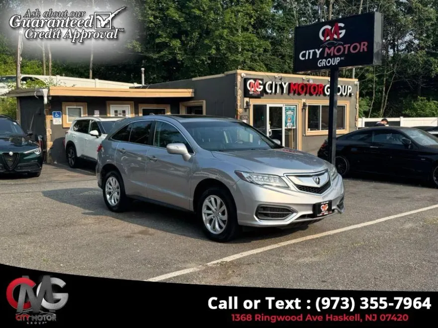 2017 Acura RDX Technology Plus photo 1