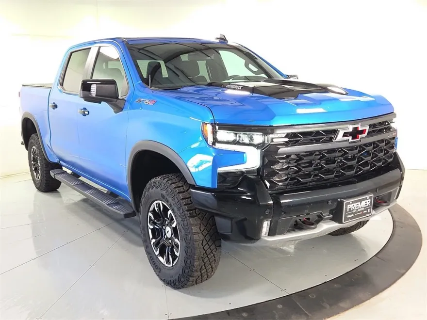 2025 Chevrolet Silverado 1500 ZR2 photo 1