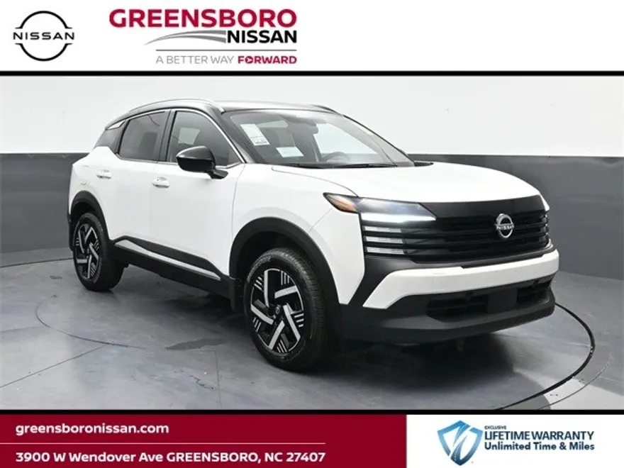 2025 Nissan Kicks SV photo 1