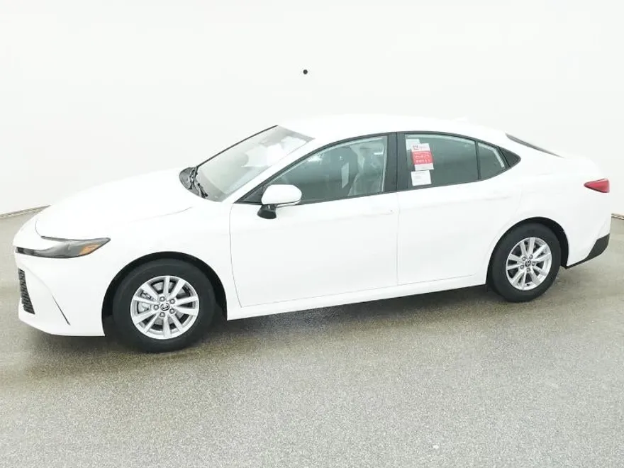 2026 Toyota Camry LE photo 1
