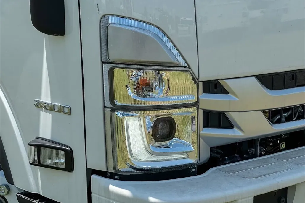 2024 Chevrolet Silverado 3500HD photo 1